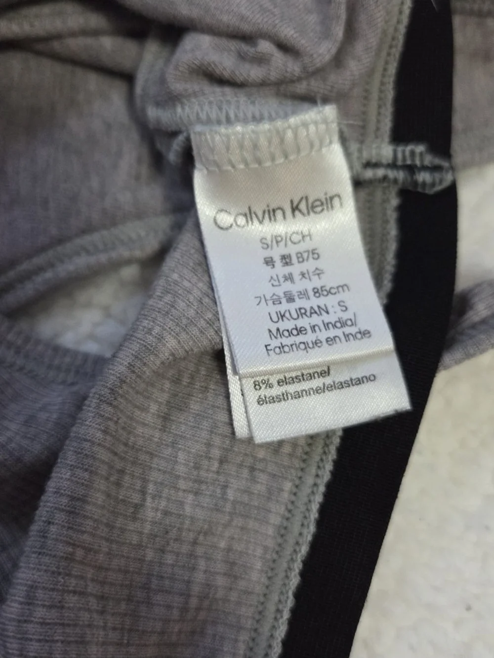 Calvin Klein calvin klein